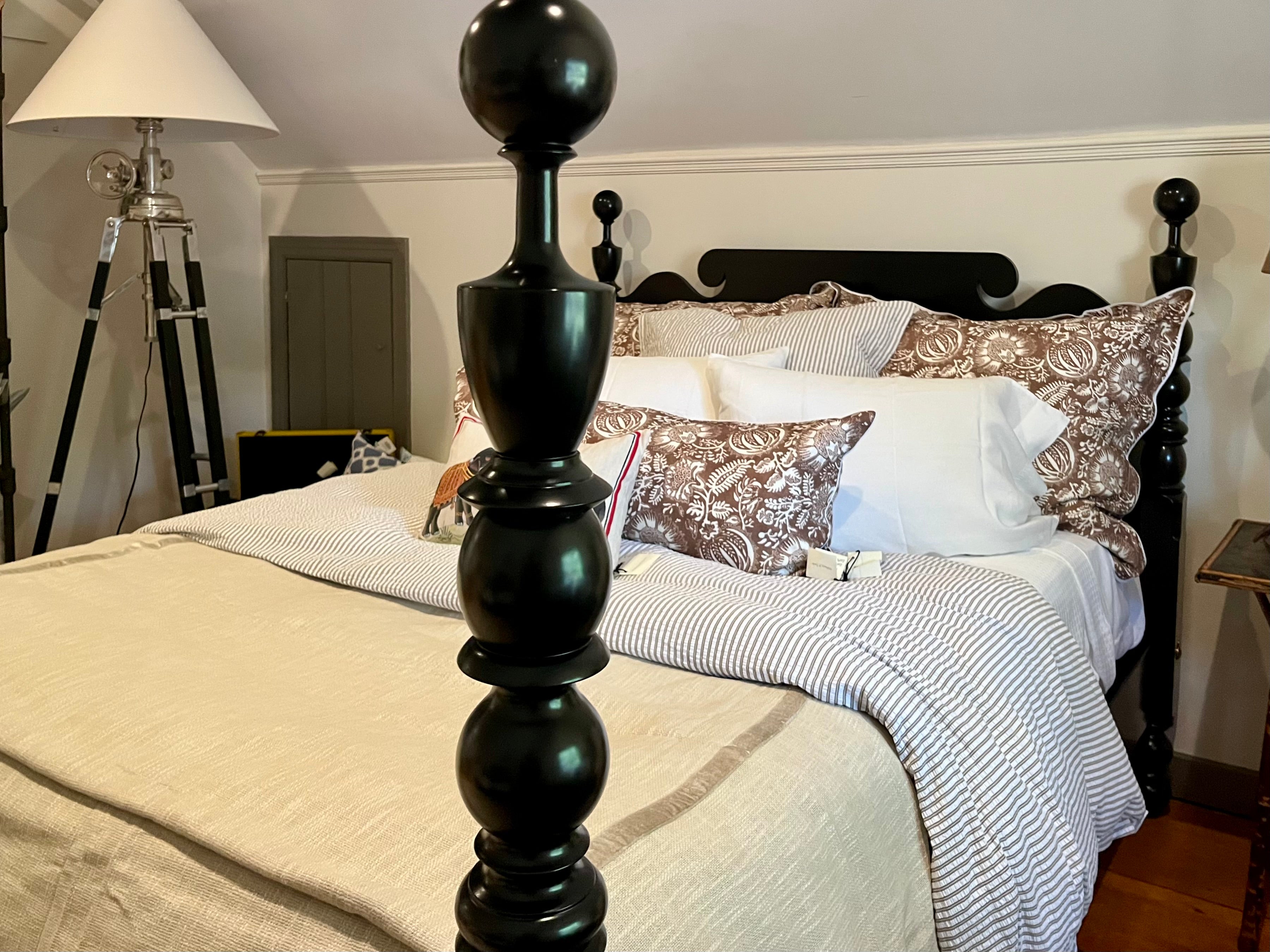 Queen Cannonball Bed