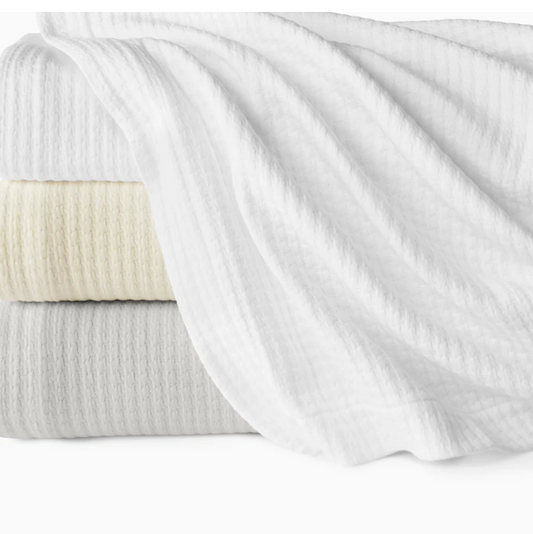 Hatteras Queen size coverlet in white